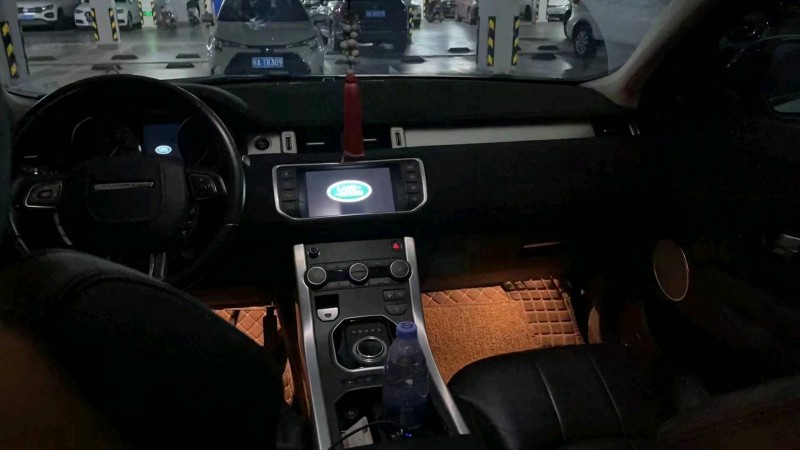 梧州18年路虎极光5