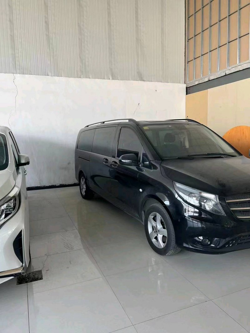 邯郸19年奔驰威霆2