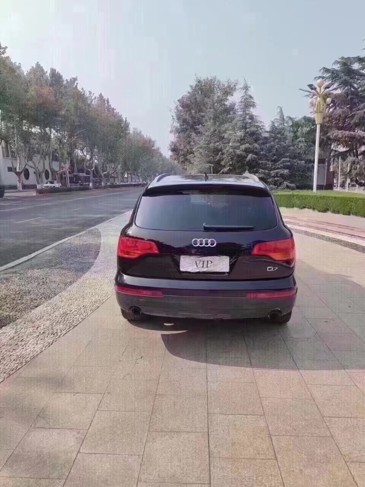 青岛08年奥迪Q73