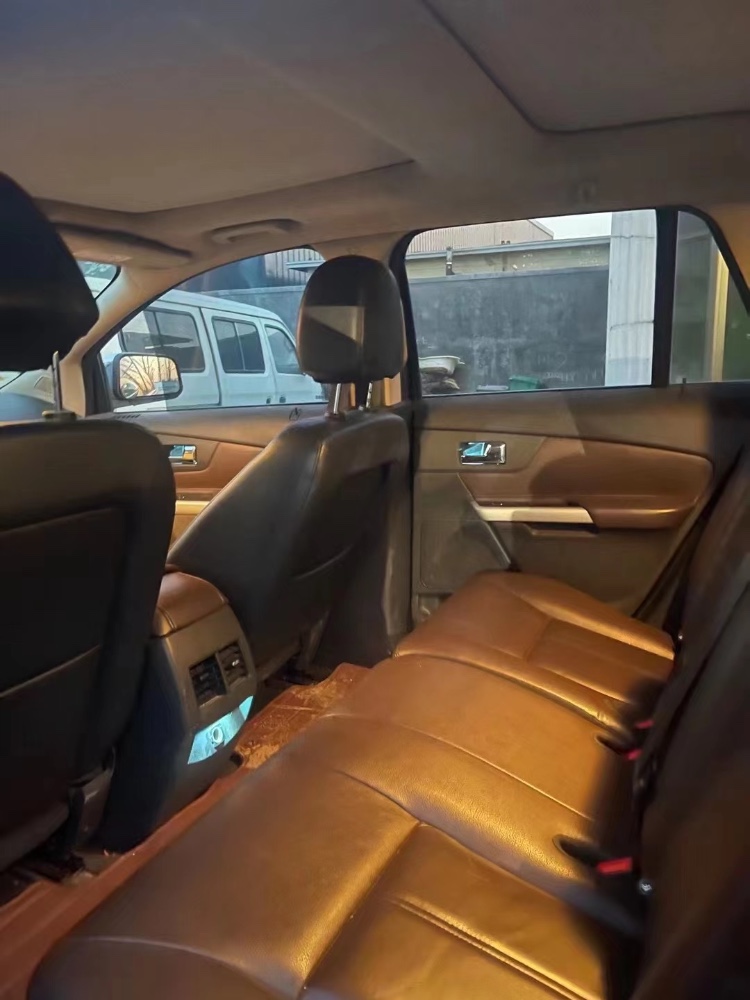 青岛14年福特锐界3