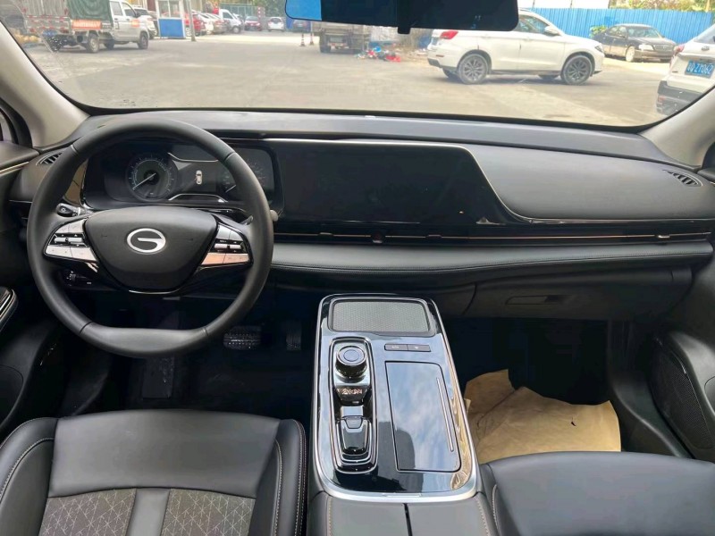 北京22年传祺埃安8