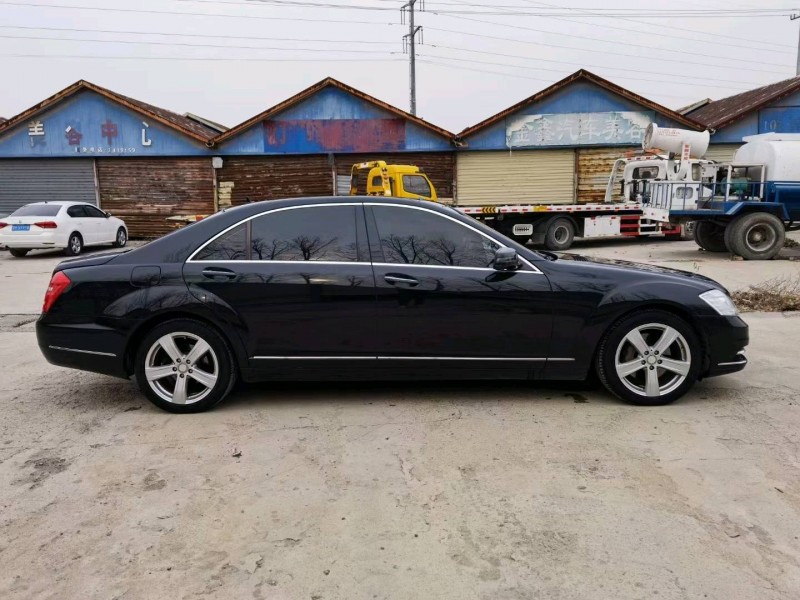 潍坊08年奔驰S4