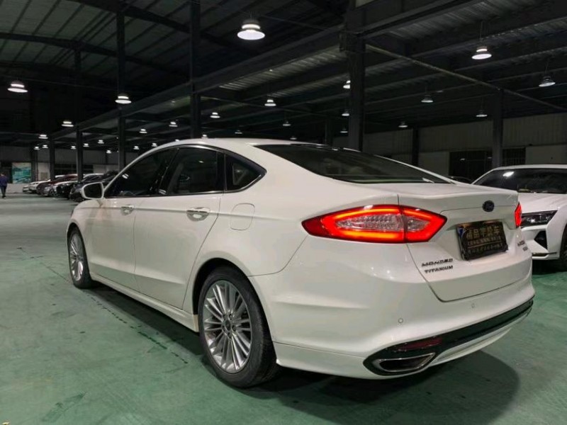 东莞15年福特蒙迪欧-致胜8