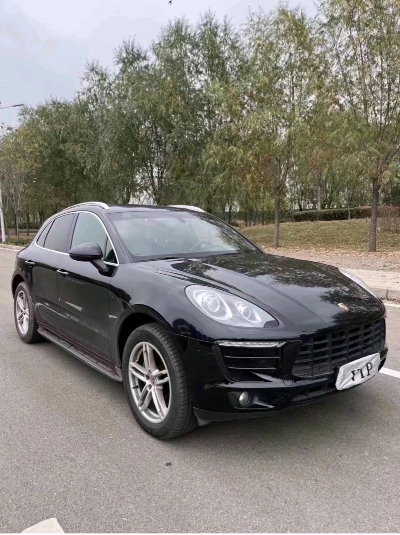 枣庄14年保时捷Macan2