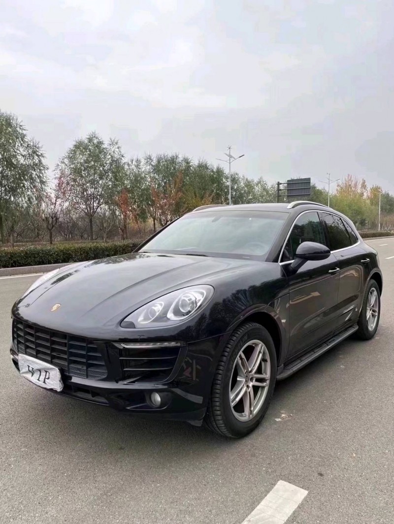 枣庄14年保时捷Macan3