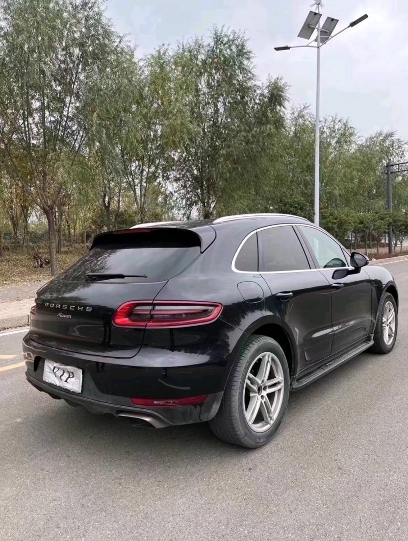 枣庄14年保时捷Macan9