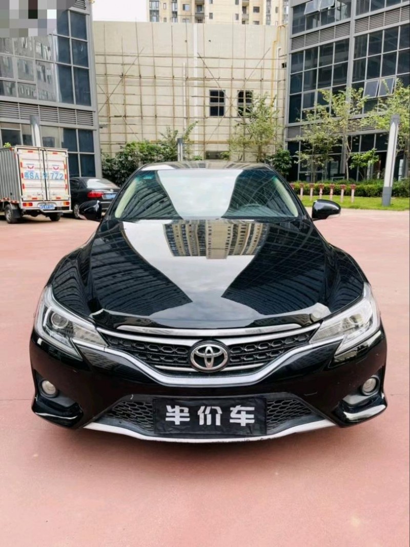 东莞13年丰田锐志1