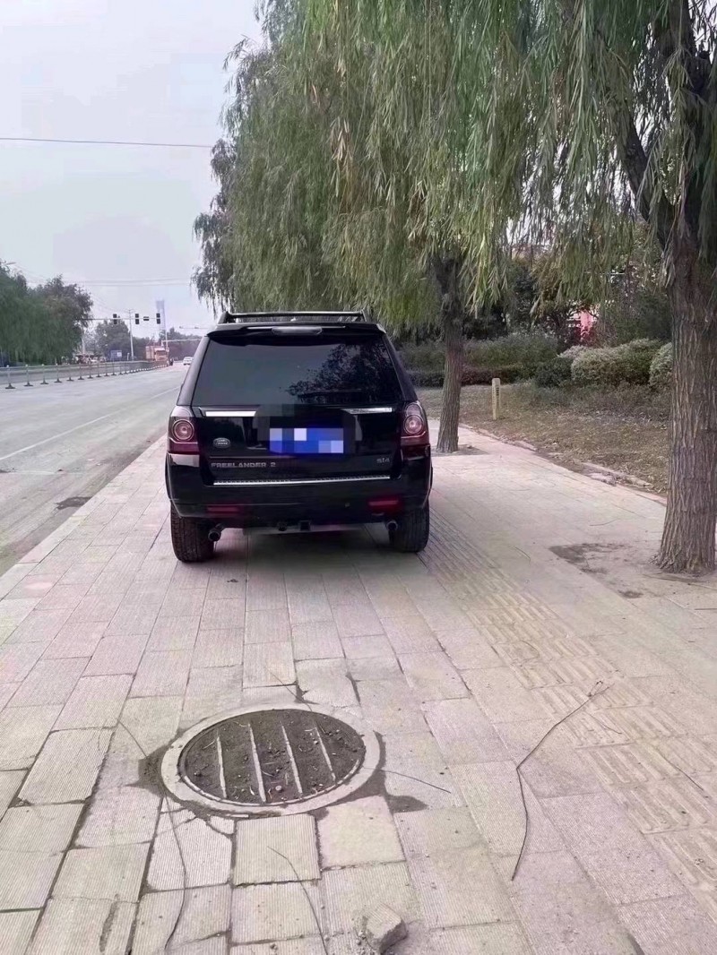 济宁13年路虎发现神行8