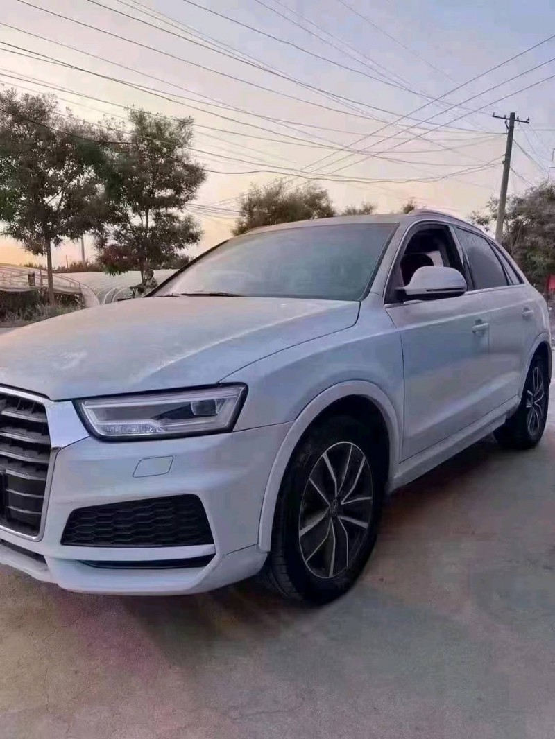 济宁19年奥迪Q37