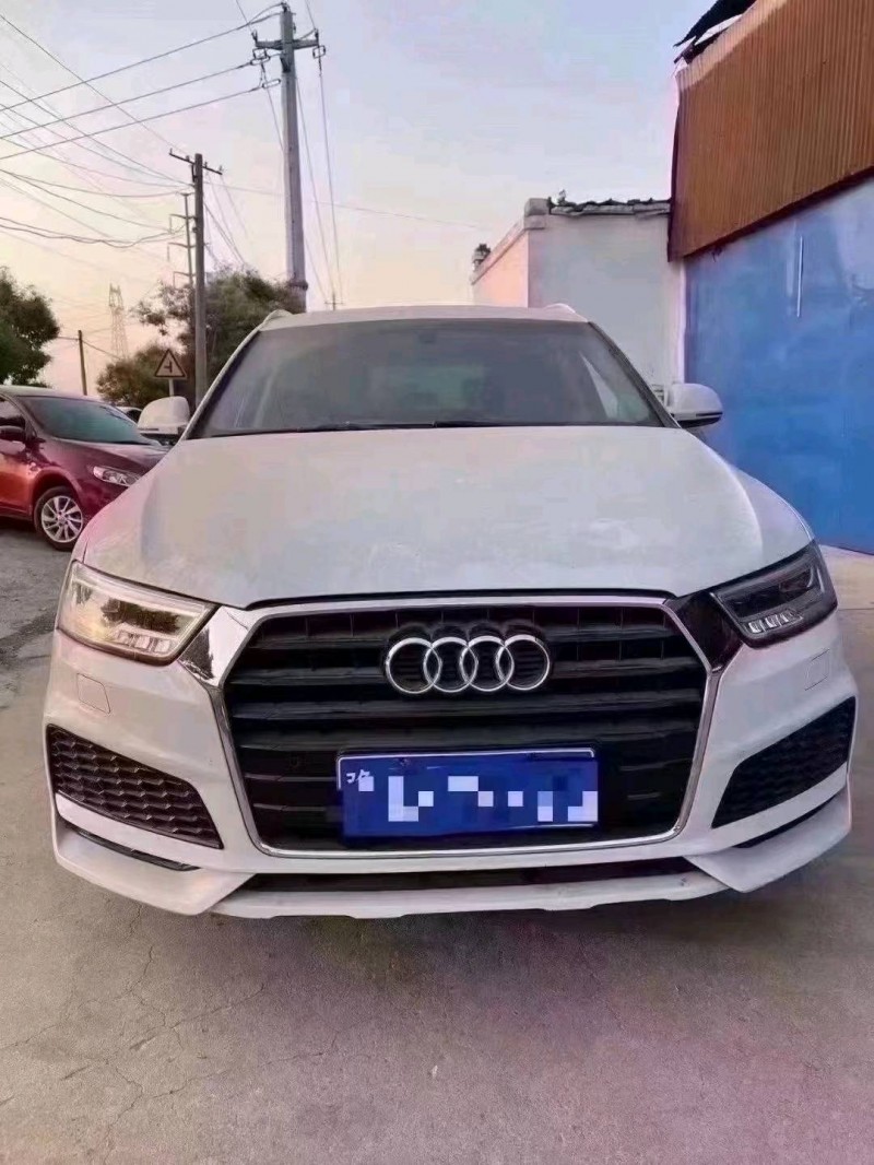 济宁19年奥迪Q38