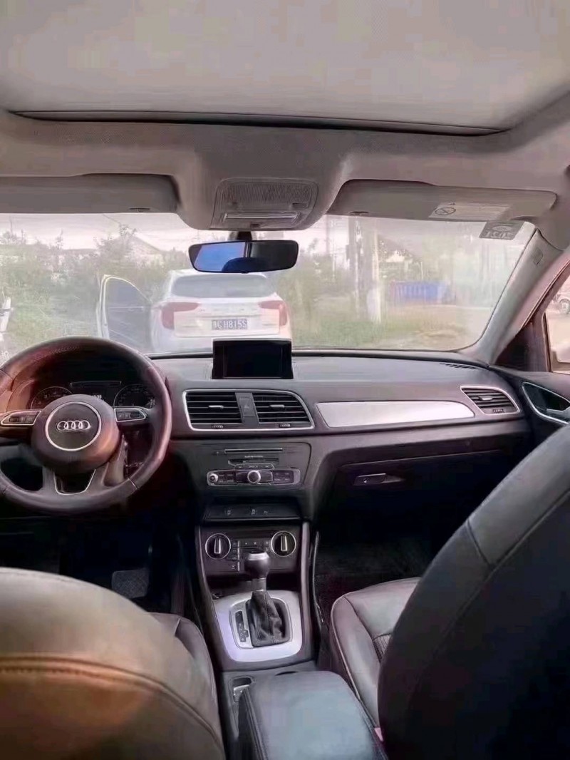 济宁19年奥迪Q35