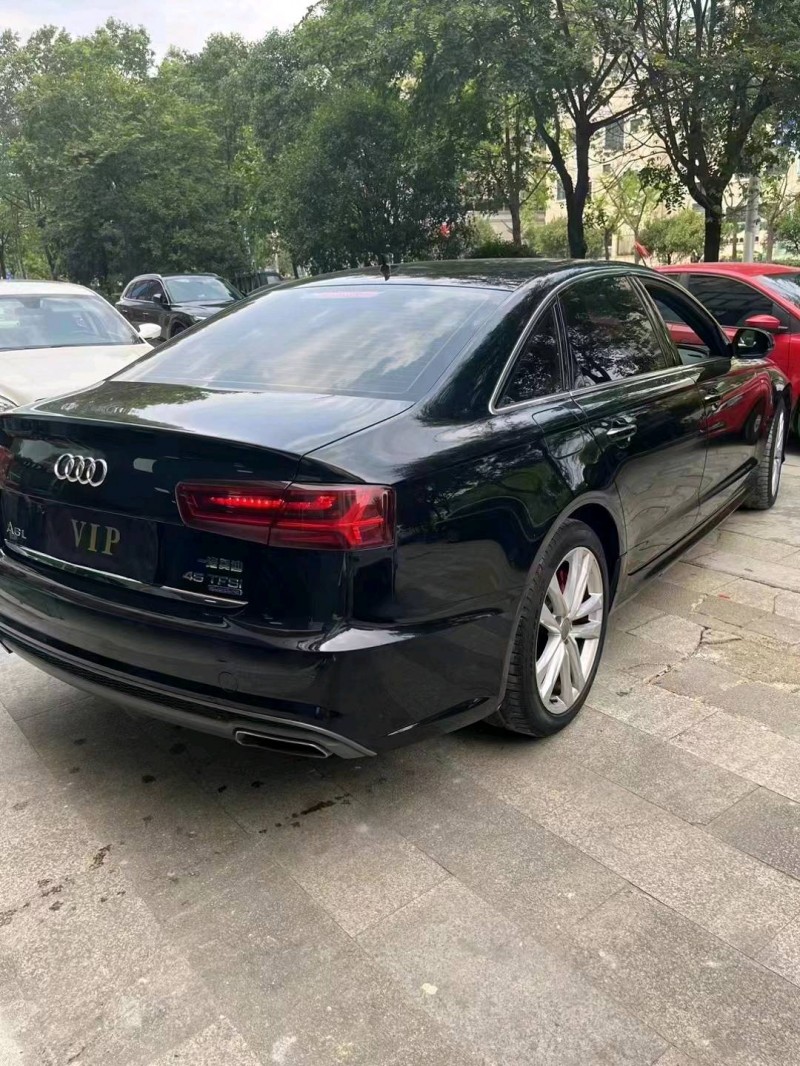 嘉兴18年奥迪A6L5