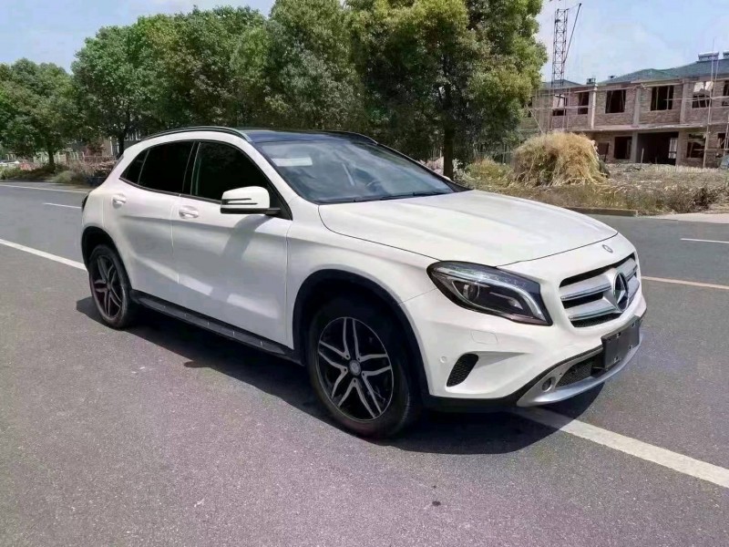 嘉兴16年奔驰GLA1