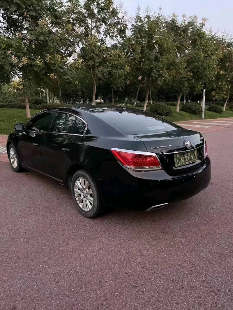 常州10年别克君越5