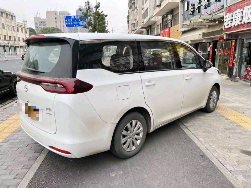 北京22年传祺M66