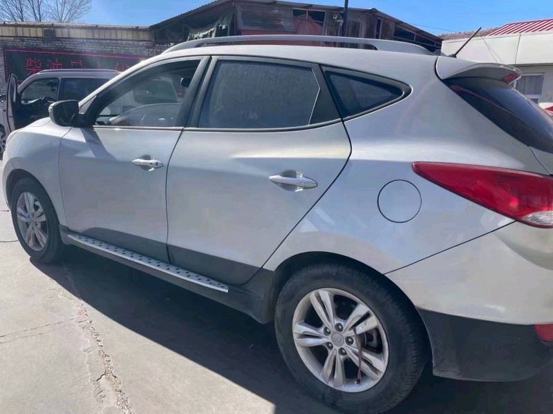 邯郸13年现代ix358