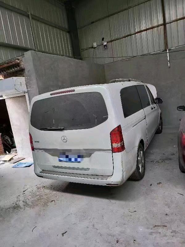 邯郸20年奔驰威霆5