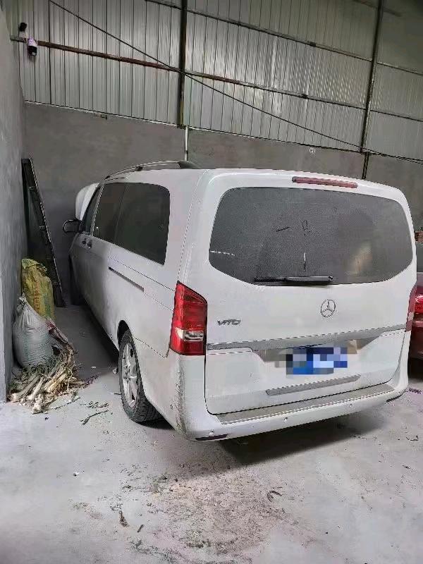 邯郸20年奔驰威霆4