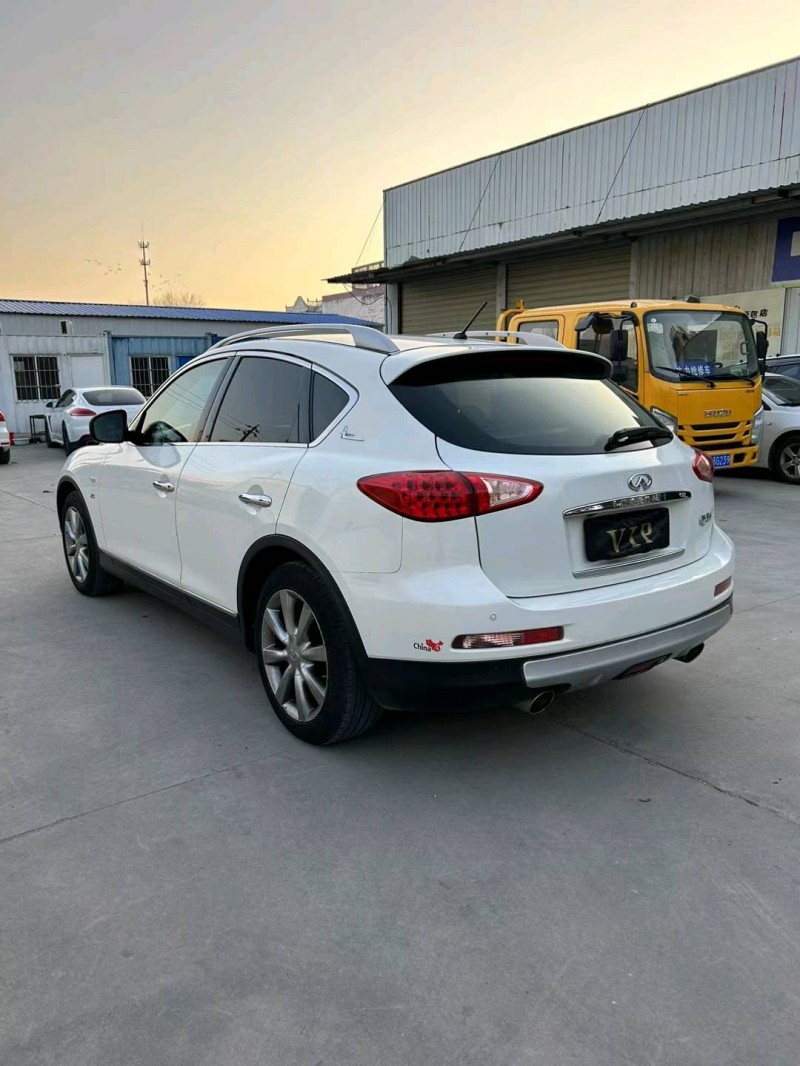 宿遷13年英菲尼迪QX506