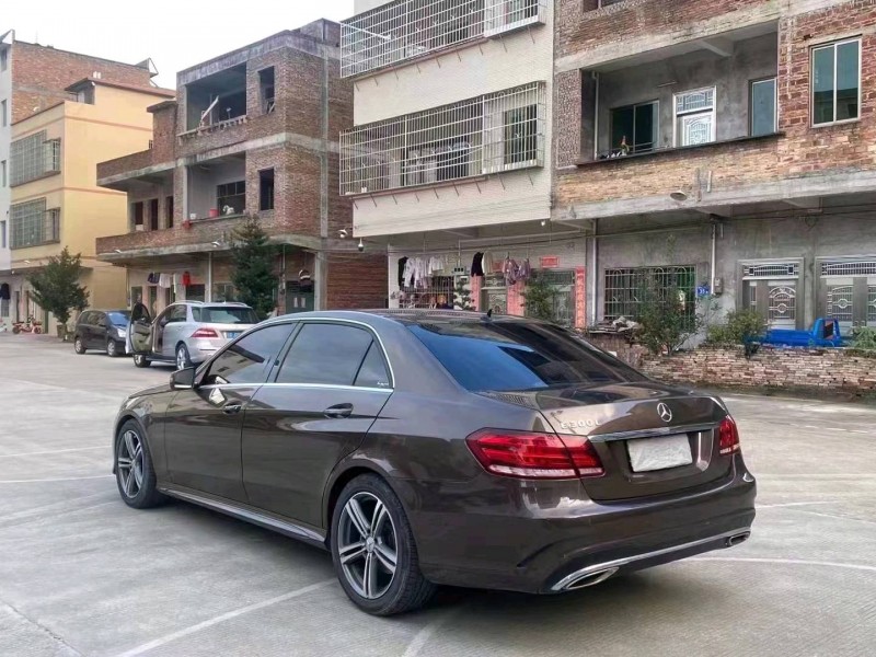 珠海15年奔驰E8