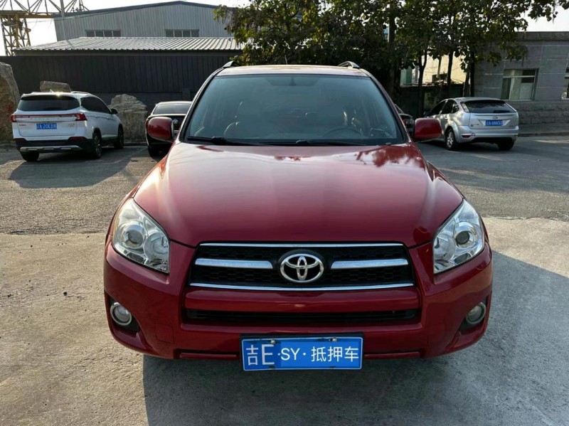 沈阳10年丰田RAV49