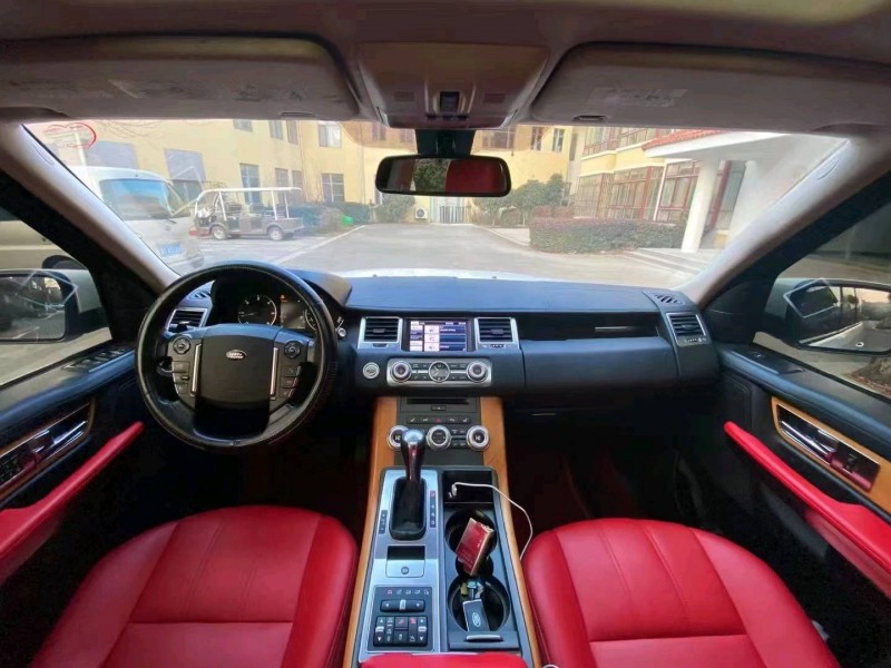 枣庄12年路虎揽胜运动2