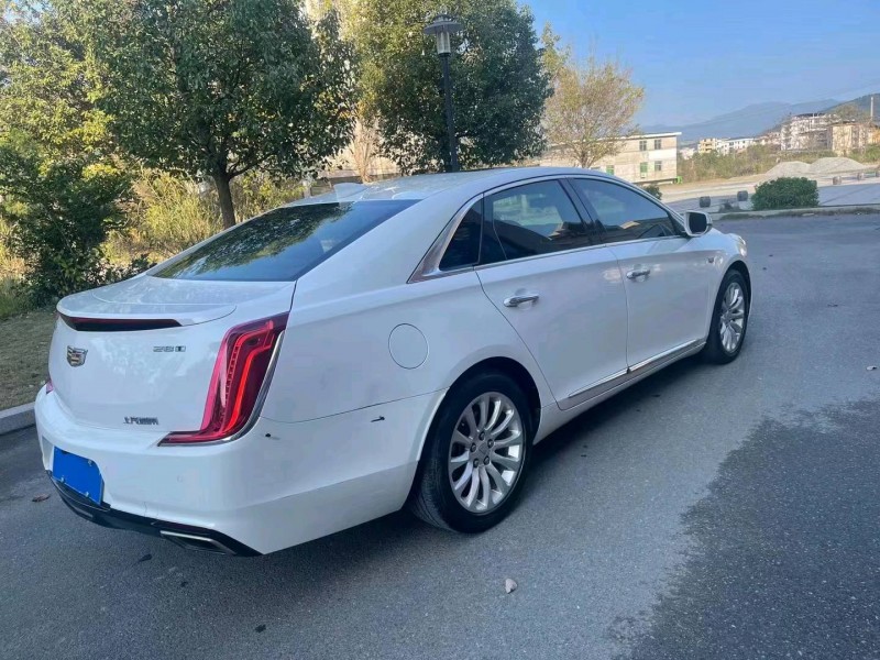 济南19年凯迪拉克XTS3