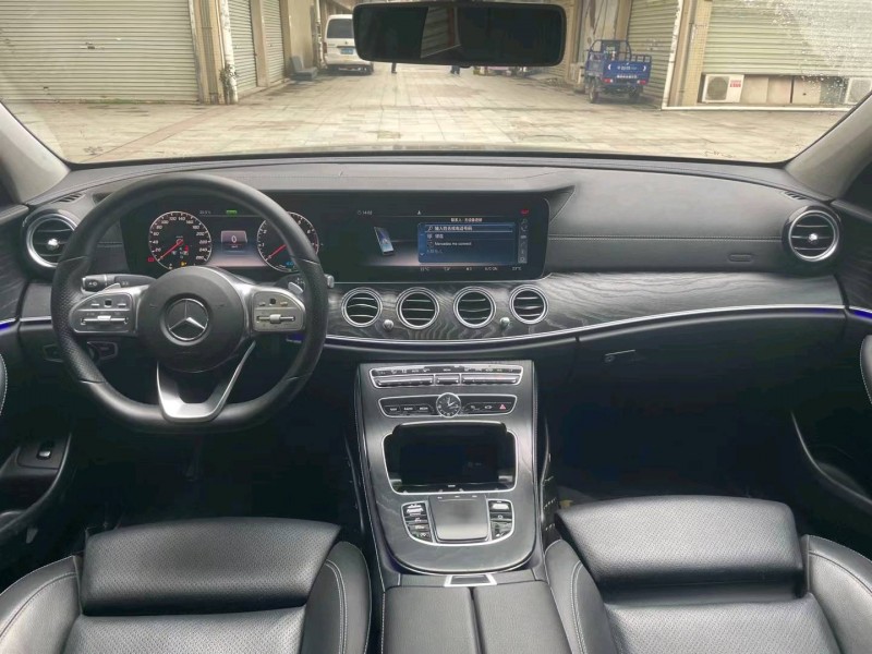 中山19年奔驰E4