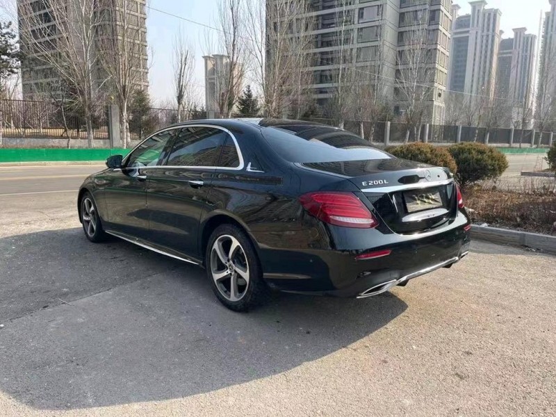 沈阳18年奔驰E3