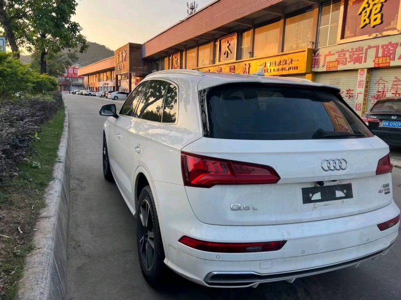 广州19年奥迪Q54