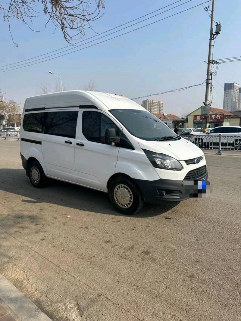 青岛17年福特全顺8