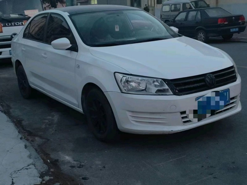 济南14年大众桑塔纳5