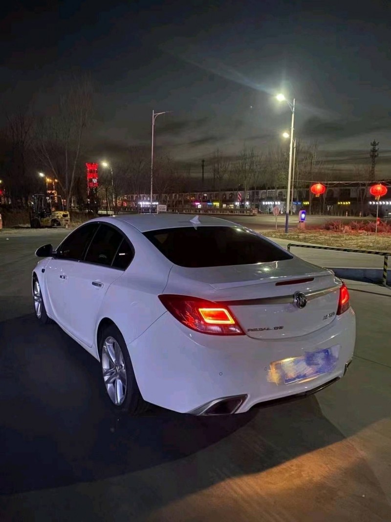 济南13年别克君威GS5