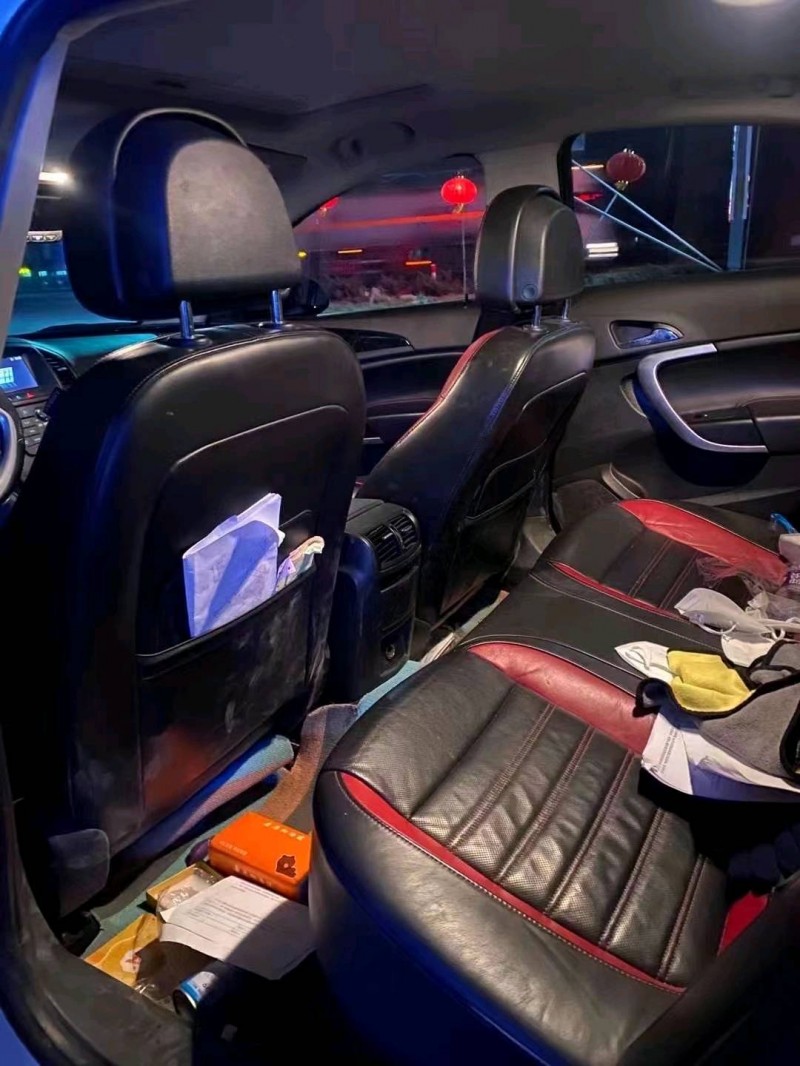 济南13年别克君威GS7