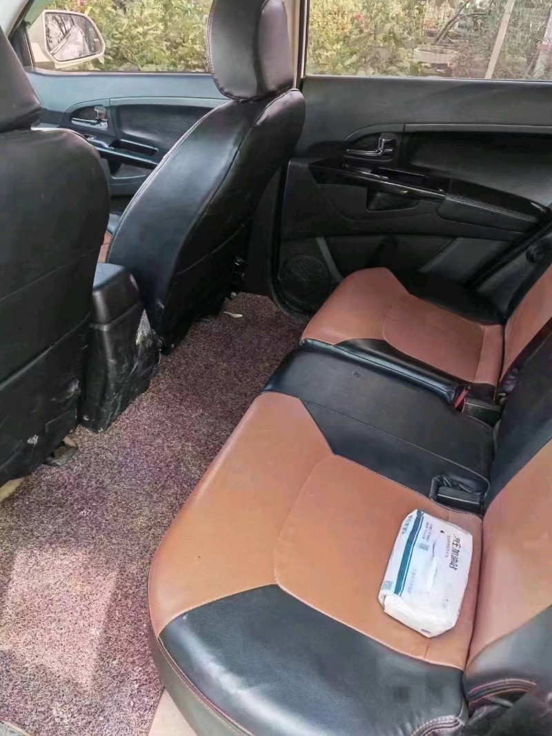 济南15年陆风X54