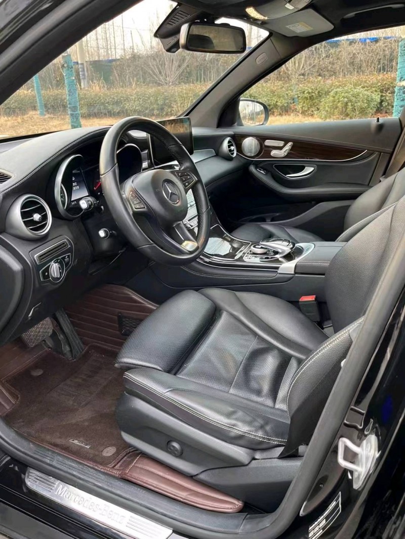 徐州19年奔驰GLC7