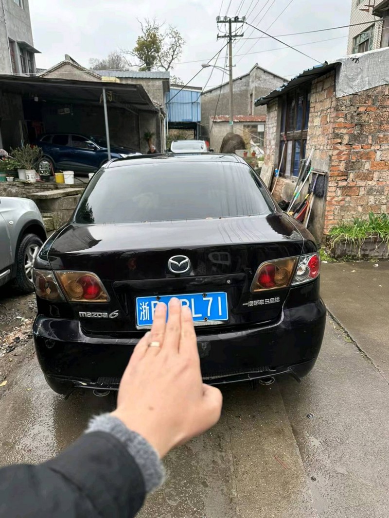 嘉兴14年马自达63