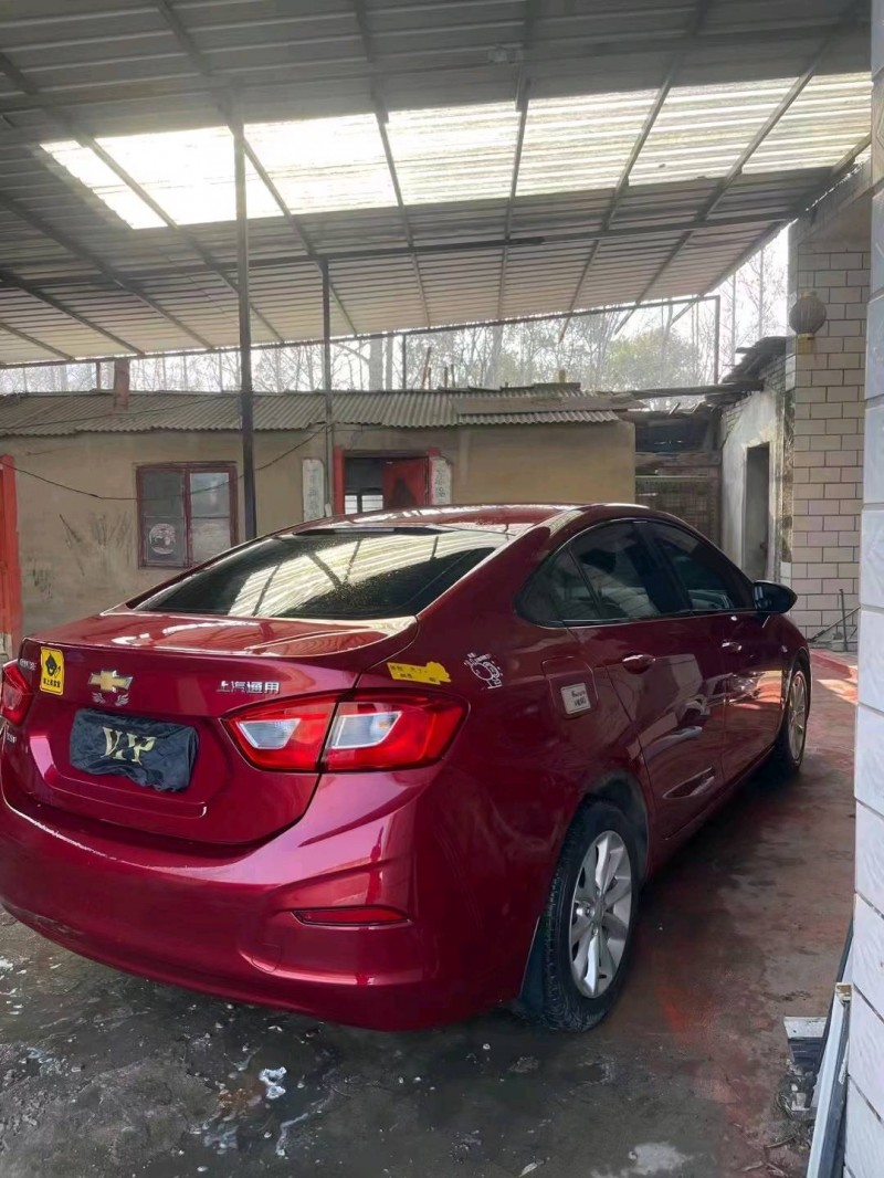 宜昌18年雪佛兰科鲁兹4