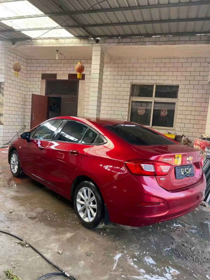 宜昌18年雪佛兰科鲁兹2