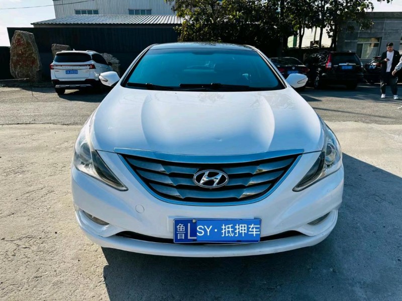 沈阳13年现代索纳塔八1