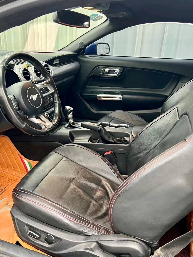 临沂15年福特野马4