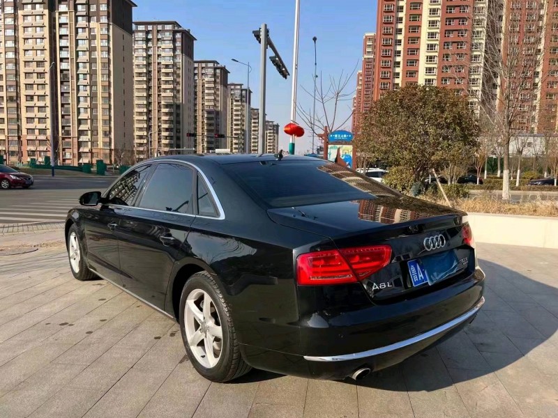 枣庄12年奥迪A8L8