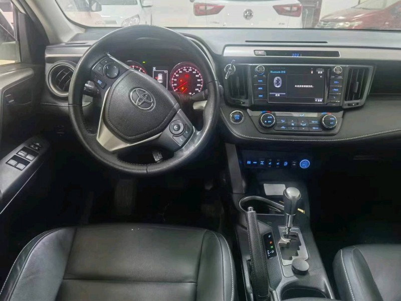 邯郸17年丰田RAV45