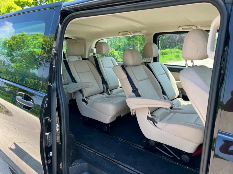 盐城20年奔驰威霆7