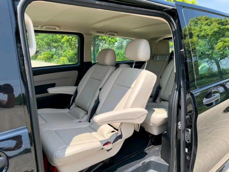 盐城20年奔驰威霆6