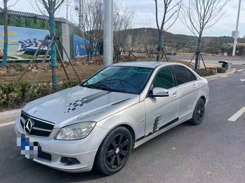 东营10年奔驰C2