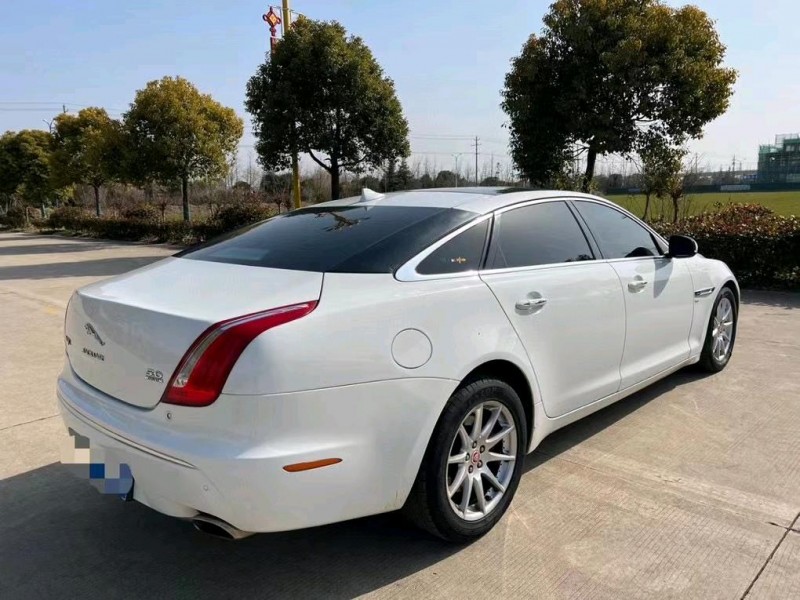 盐城15年捷豹XJL3