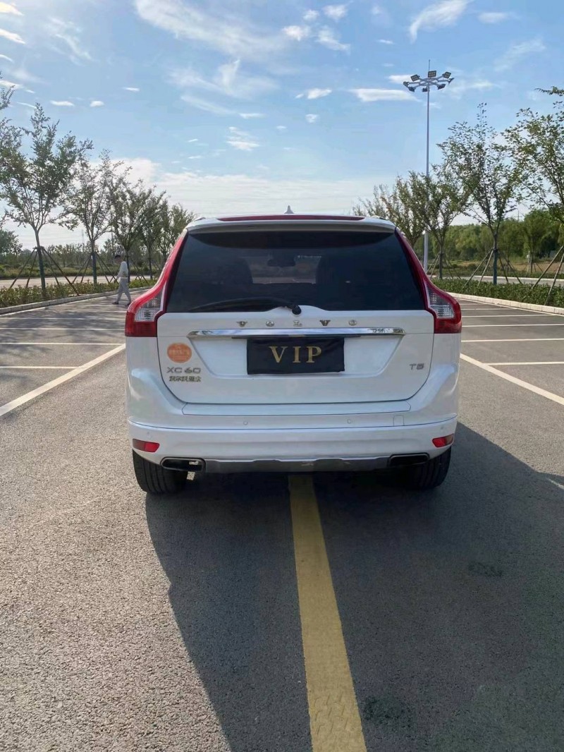 徐州17年沃尔沃XC609
