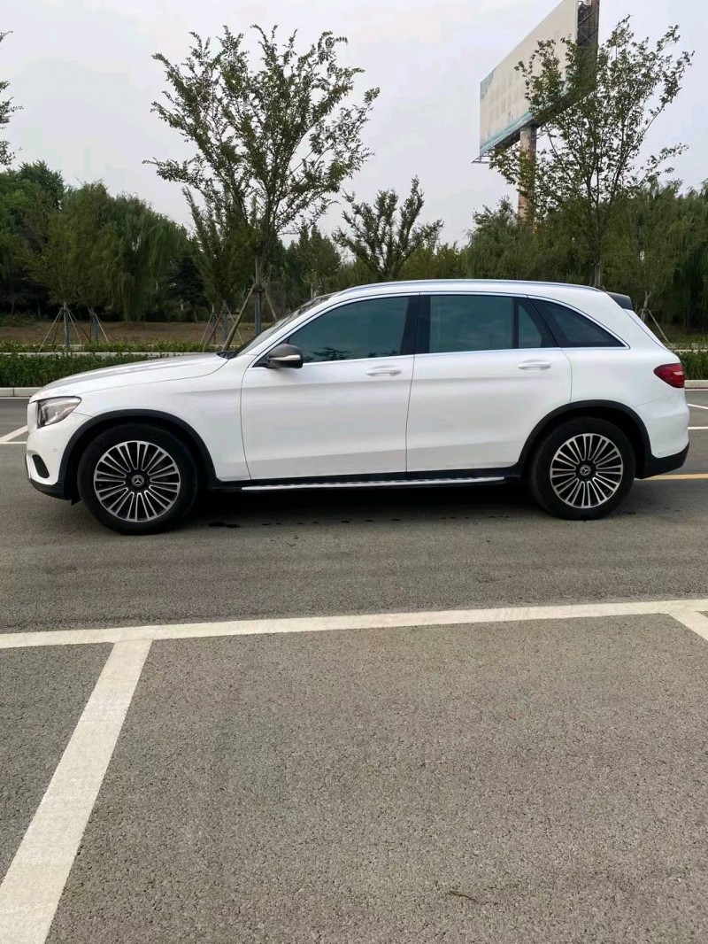 徐州19年奔驰GLC7