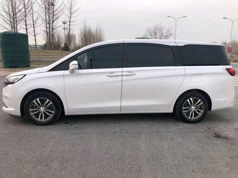 邯郸21年别克GL83